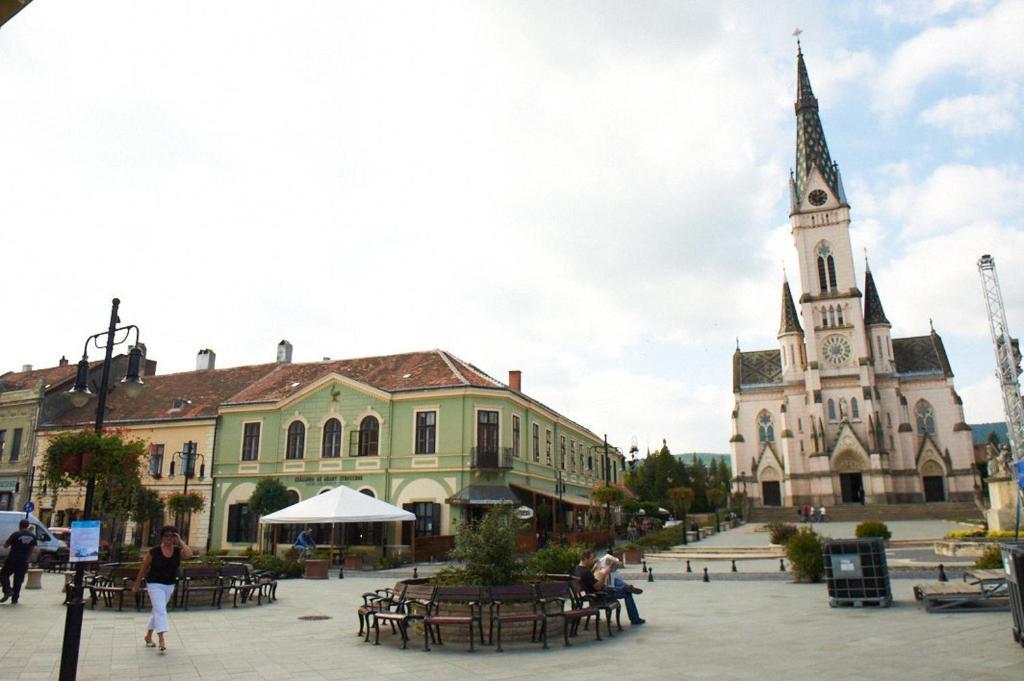 Kőszeg Arany Strucc Hotel מראה חיצוני תמונה